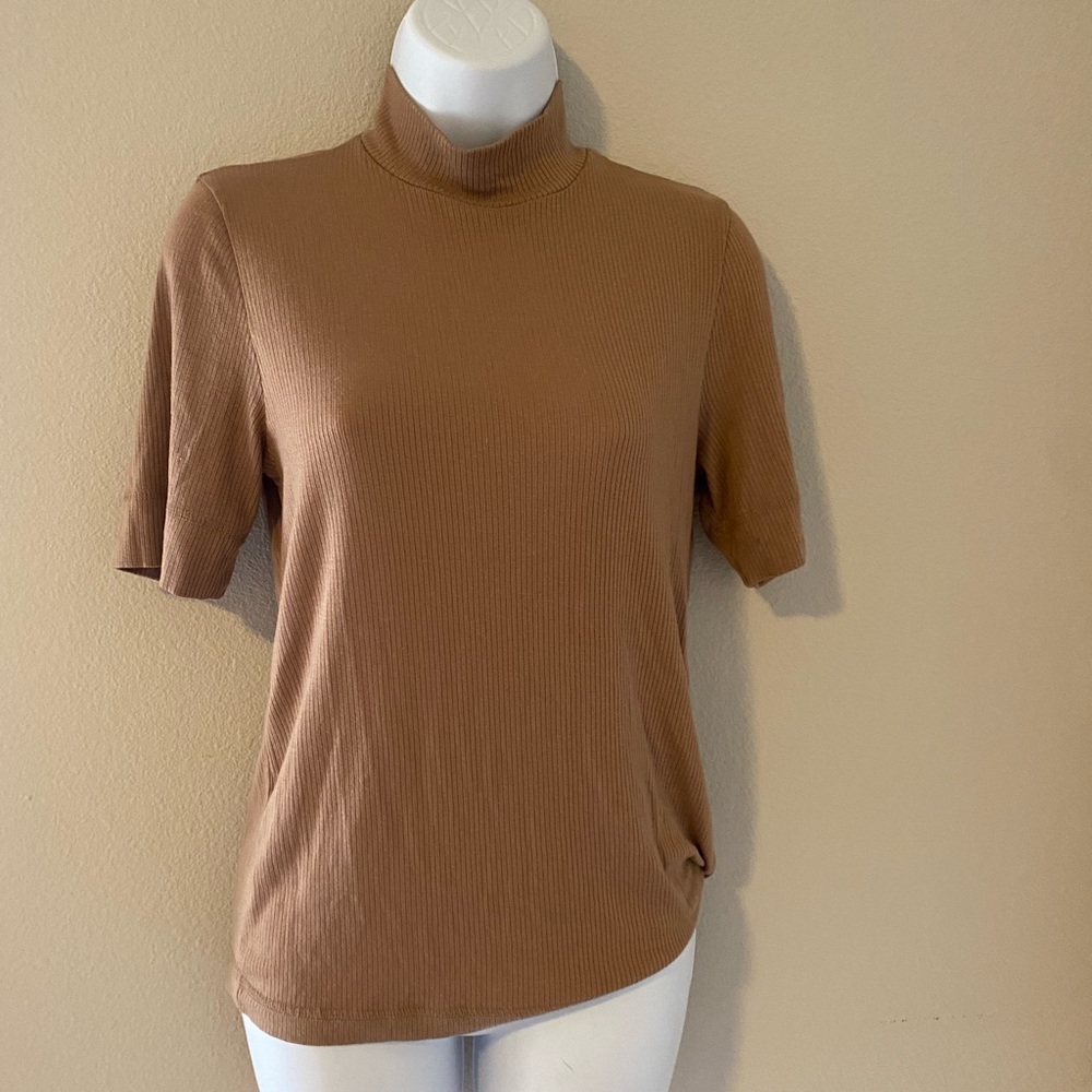 Everlane Tee